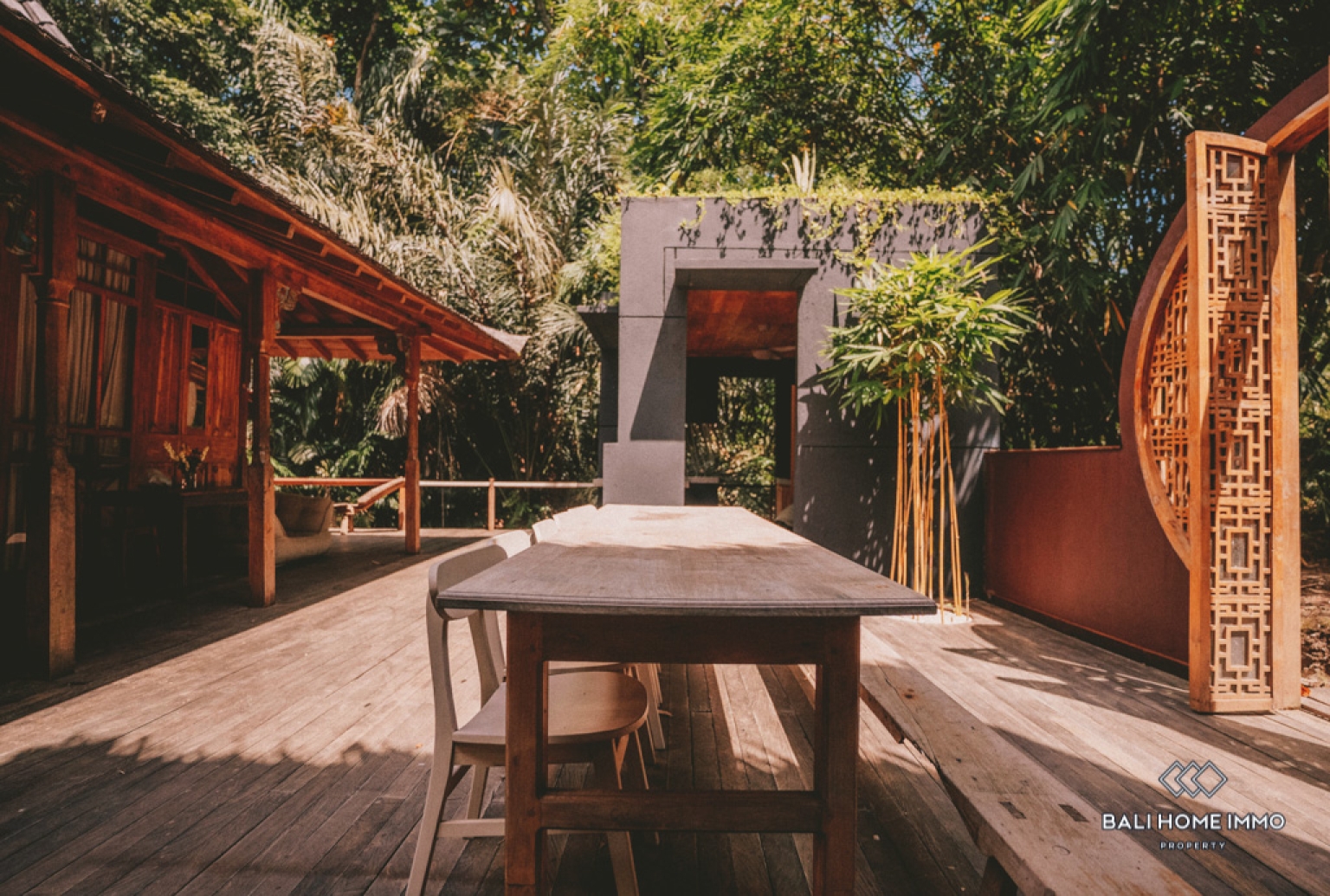 Riverview 3 Bedroom Villa for Rental in Bali Tumbak Bayuh — image 2