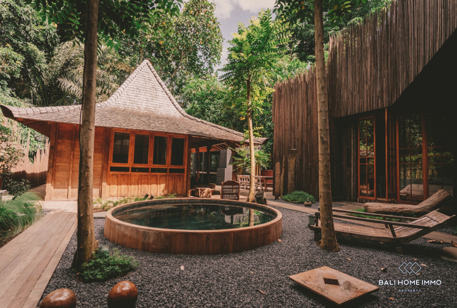 Riverview 3 Bedroom Villa for Rental in Bali Tumbak Bayuh
