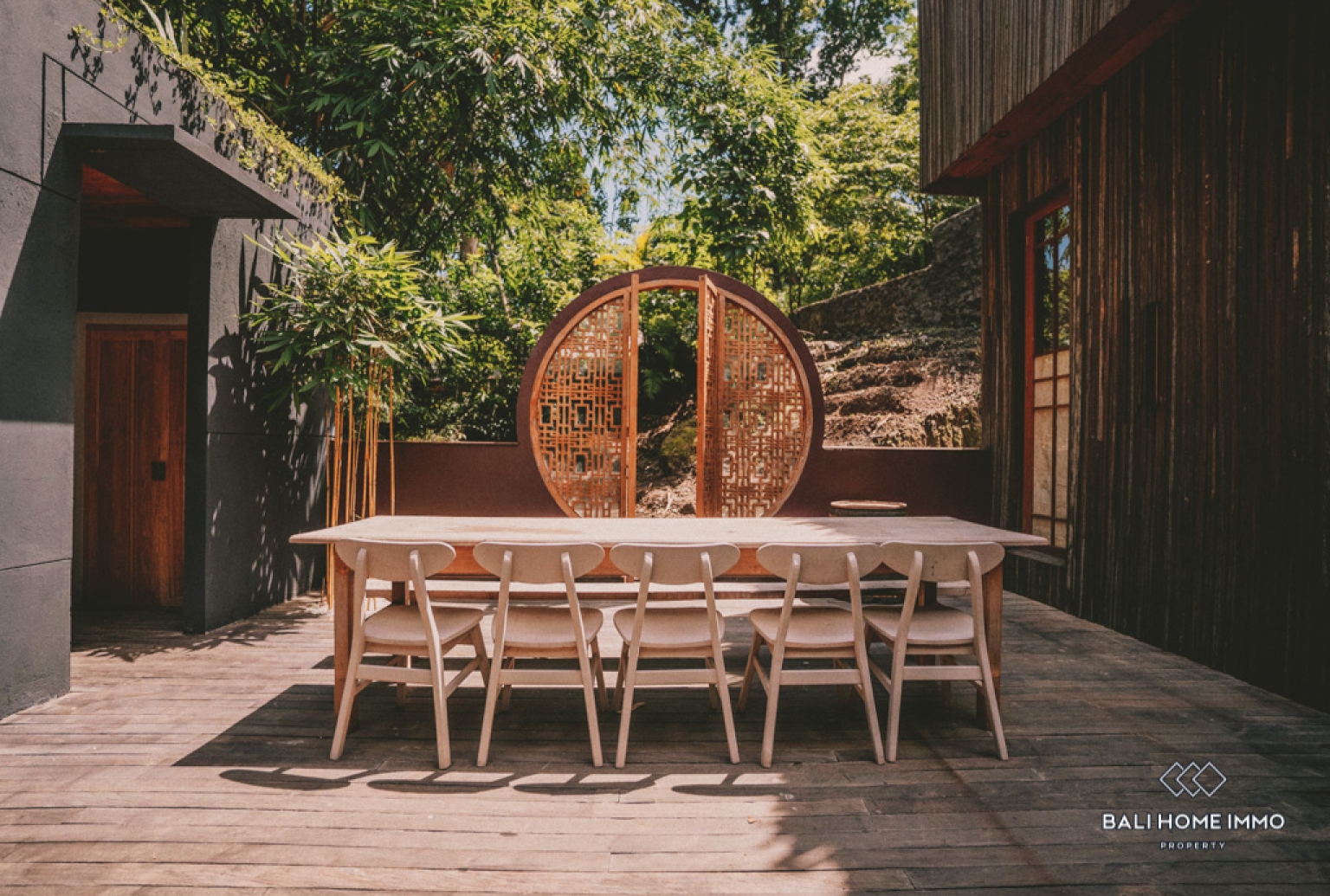 Riverview 3 Bedroom Villa for Rental in Bali Tumbak Bayuh — image 1