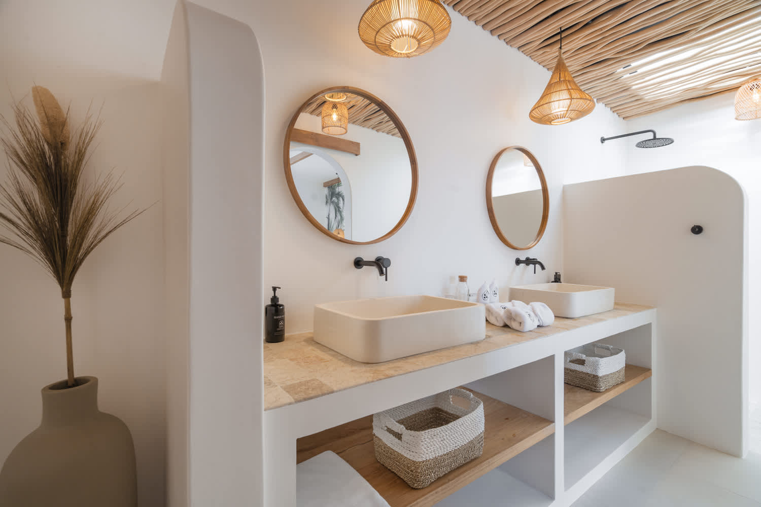 Villa Casa Gaia 3 in Seminyak — image 6