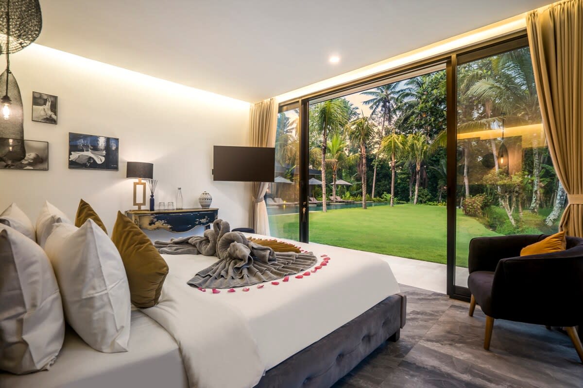 Garden Villa · 4BR · Ubud — 4BR Villa Rental in Ubud — image 12