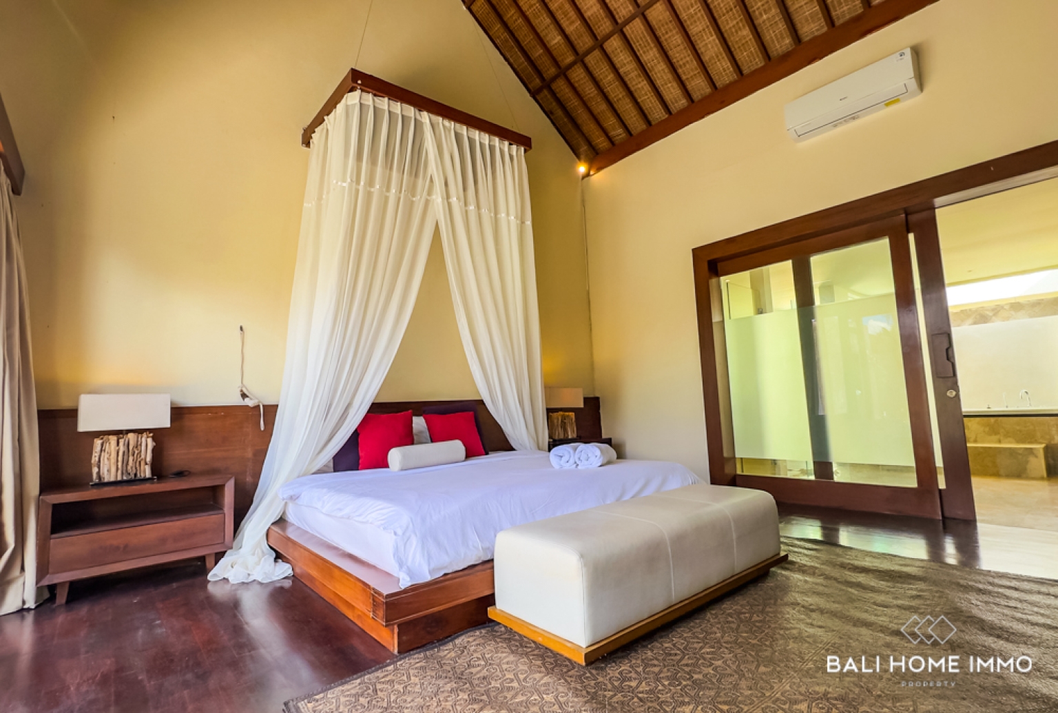SPACIOUS 1 BEDROOM VILLA WITH GOLF COURSE VIEW FOR RENT IN BINGIN — image 3