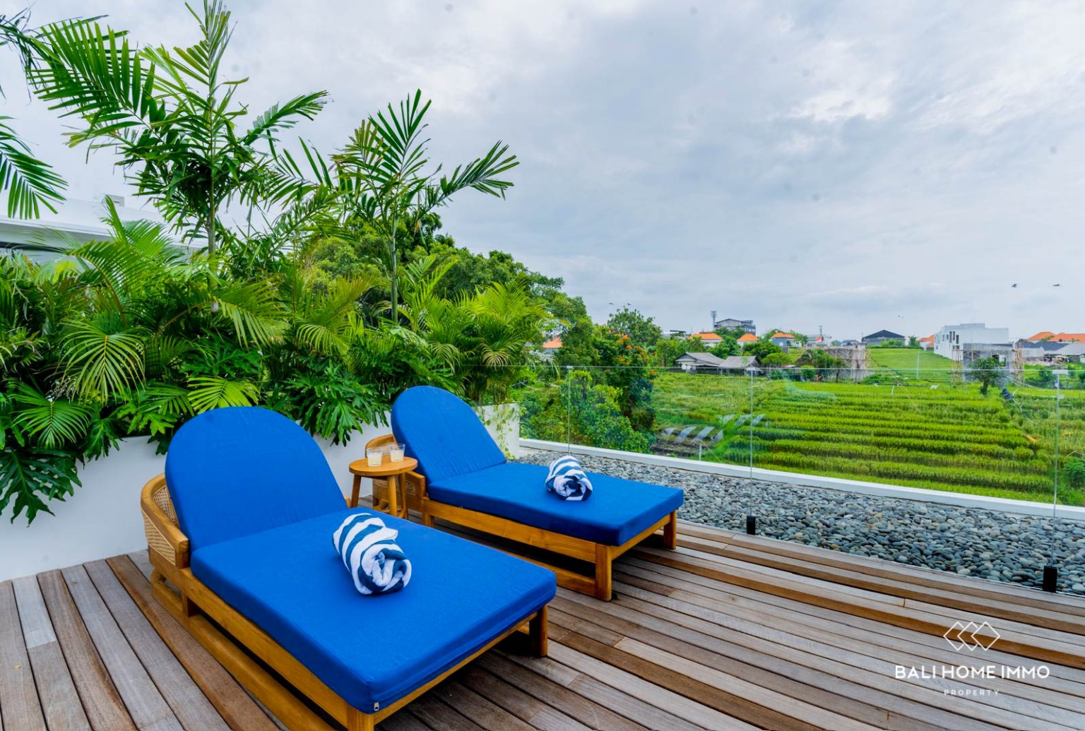 Spacious 3-Bedroom Rice Field View Villa for Rent and Sale in Pererenan — image 11