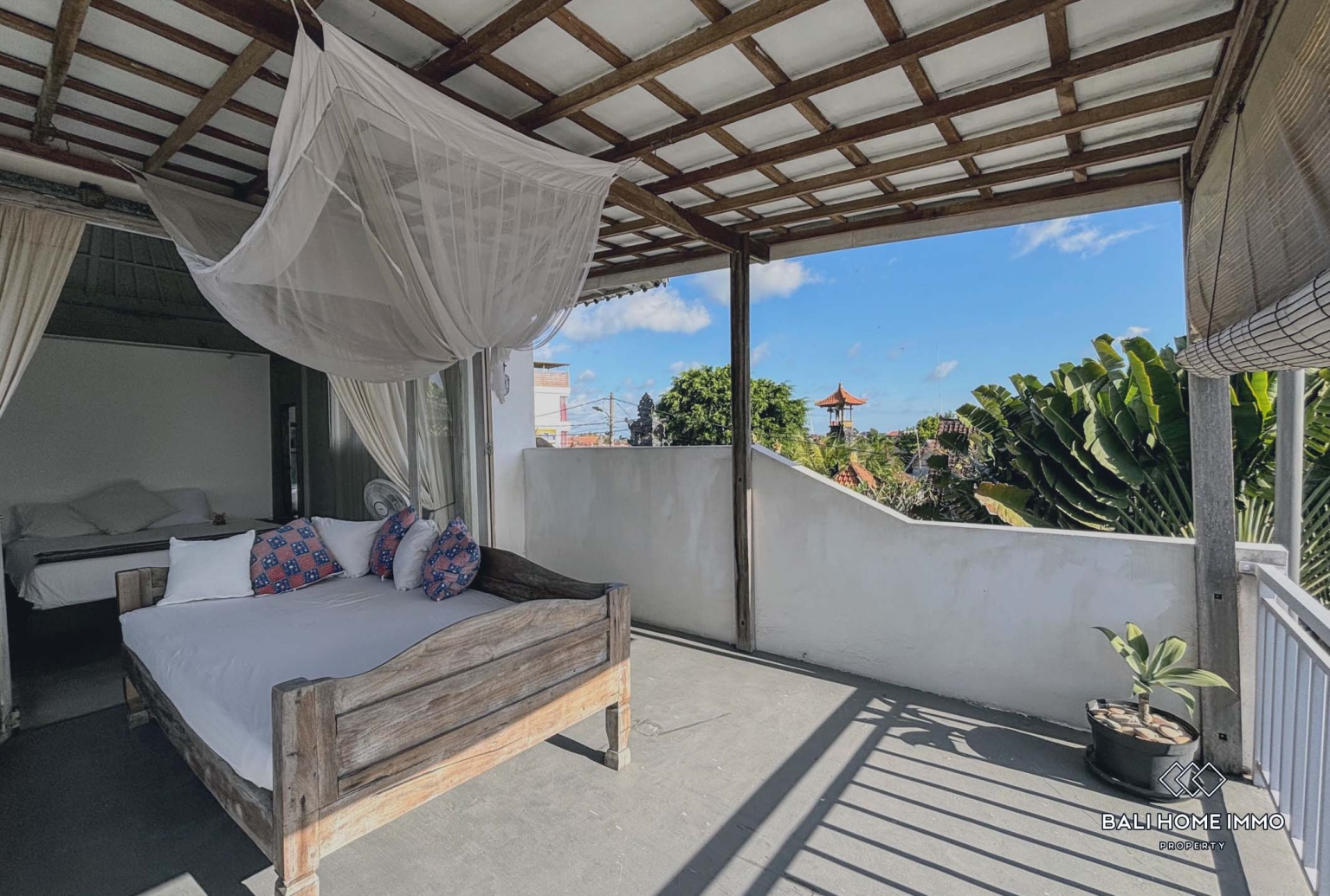 Spacious 3 Bedrooms villa for yearly rental in Bali Canggu Echo beach — image 8