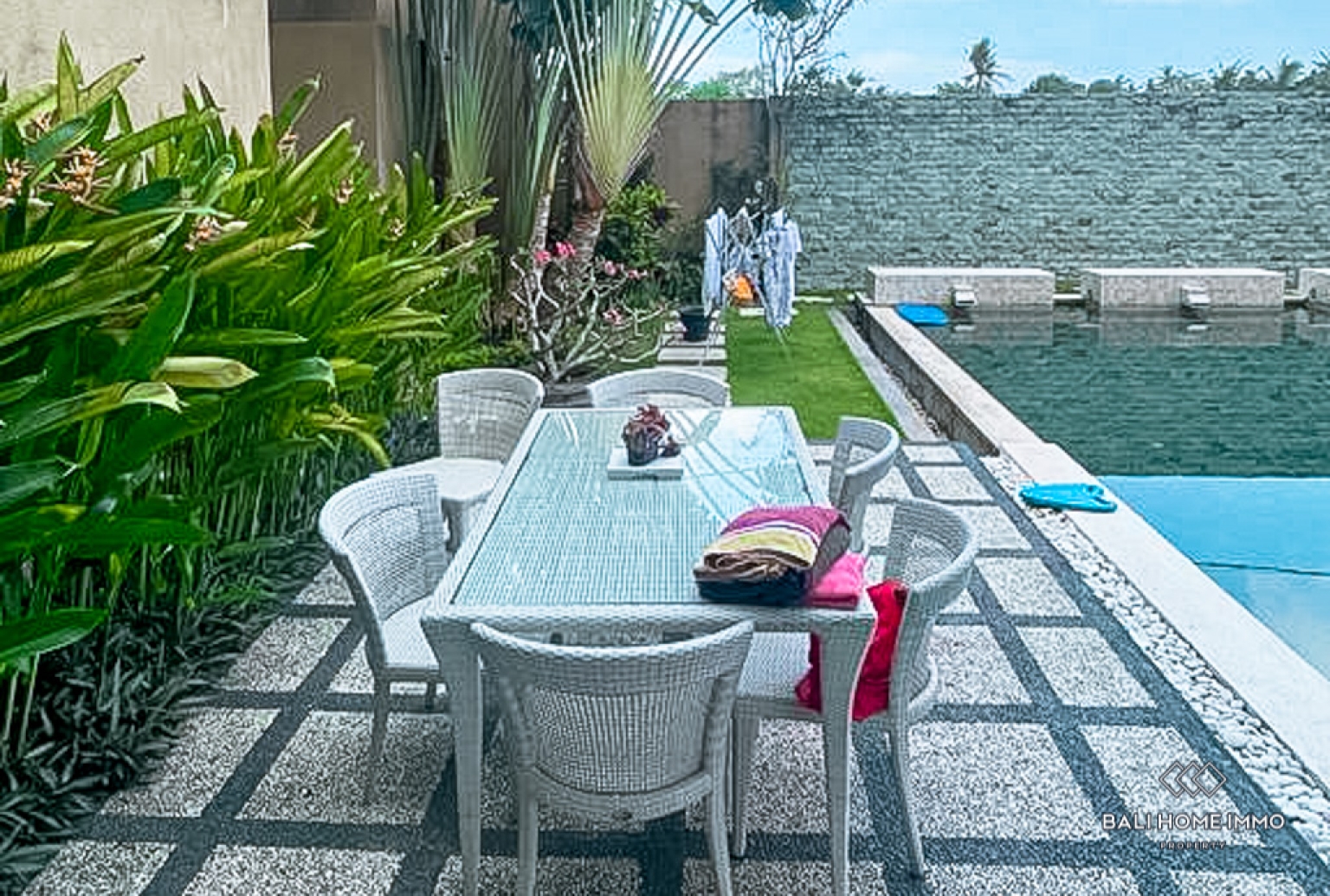 Spacious 4 bedroom villa for rent in Nyanyi Bali — image 11