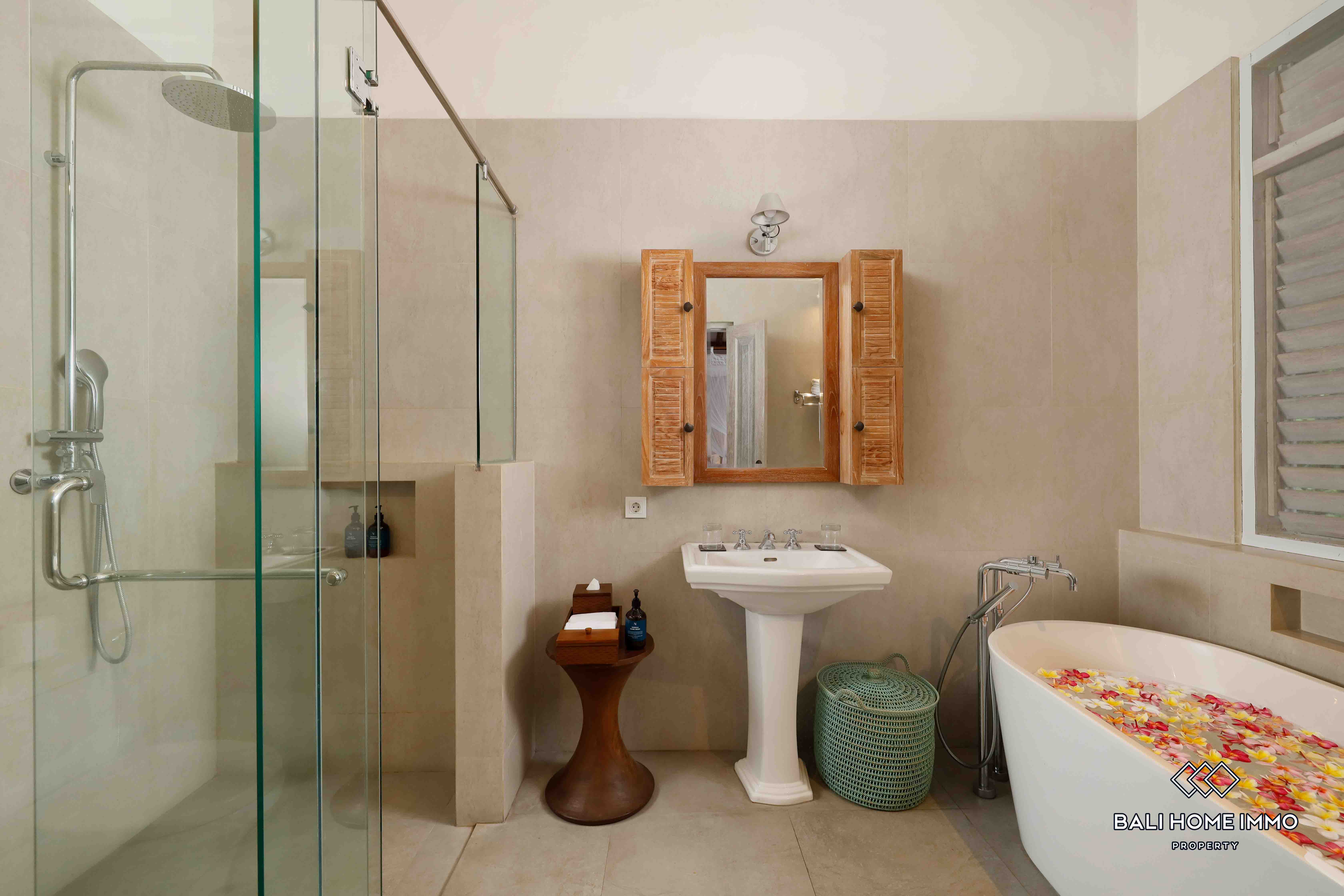 SPACIOUS 5 BEDROOMS VILLA FOR MONTHLY RENTAL IN BALI - JIMBARAN — image 14