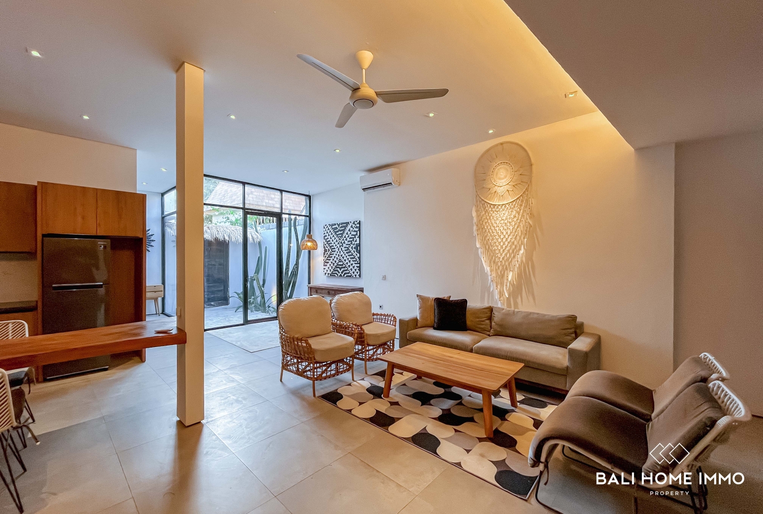 SPACIOUS 5 BEDROOMS VILLA FOR YEARLY RENTAL IN NUSA DUA — image 7