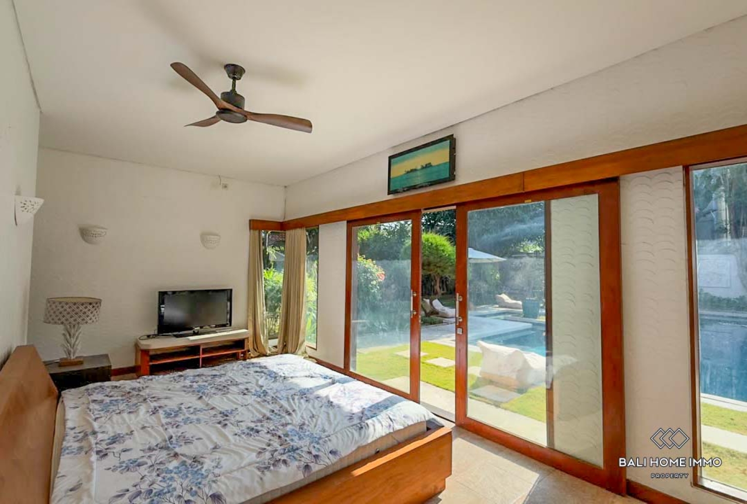 Spacious 5 Bedrooms villa with private apartment for rental in Bali Sanur — image 14