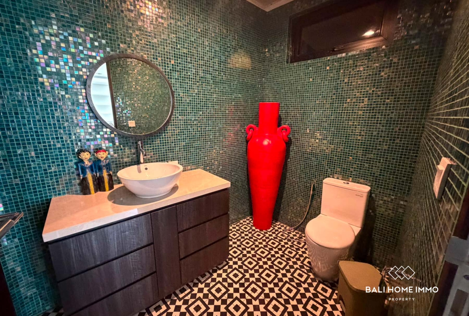 Stylish 3 Bedroom Villa for Rental in Umalas Bali — image 16