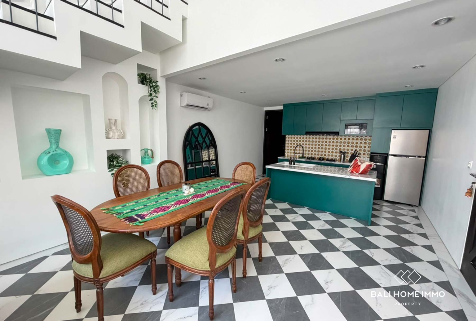 Stylish 3 Bedroom Villa for Rental in Umalas Bali — image 2