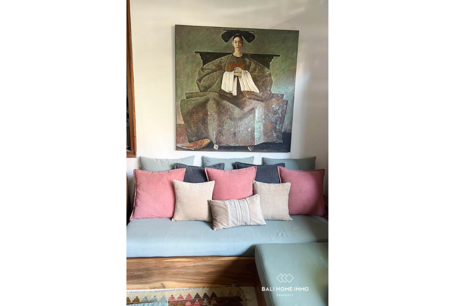 Traditional Balinese-Style House 2 Bedrooms + 1 Office For Rent In Umalas — image 3