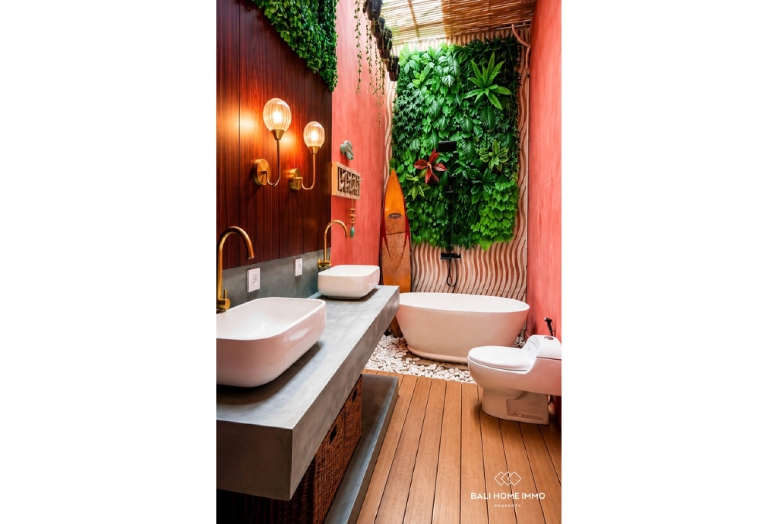 Tropical 2 bedroom Villa & 6 Bedroom Guest House for rent in Canggu — image 7