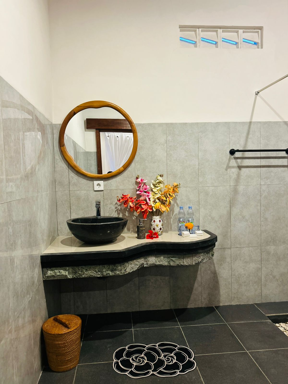 Villa #123 · 1 bed · Penestanan in Ubud — image 2