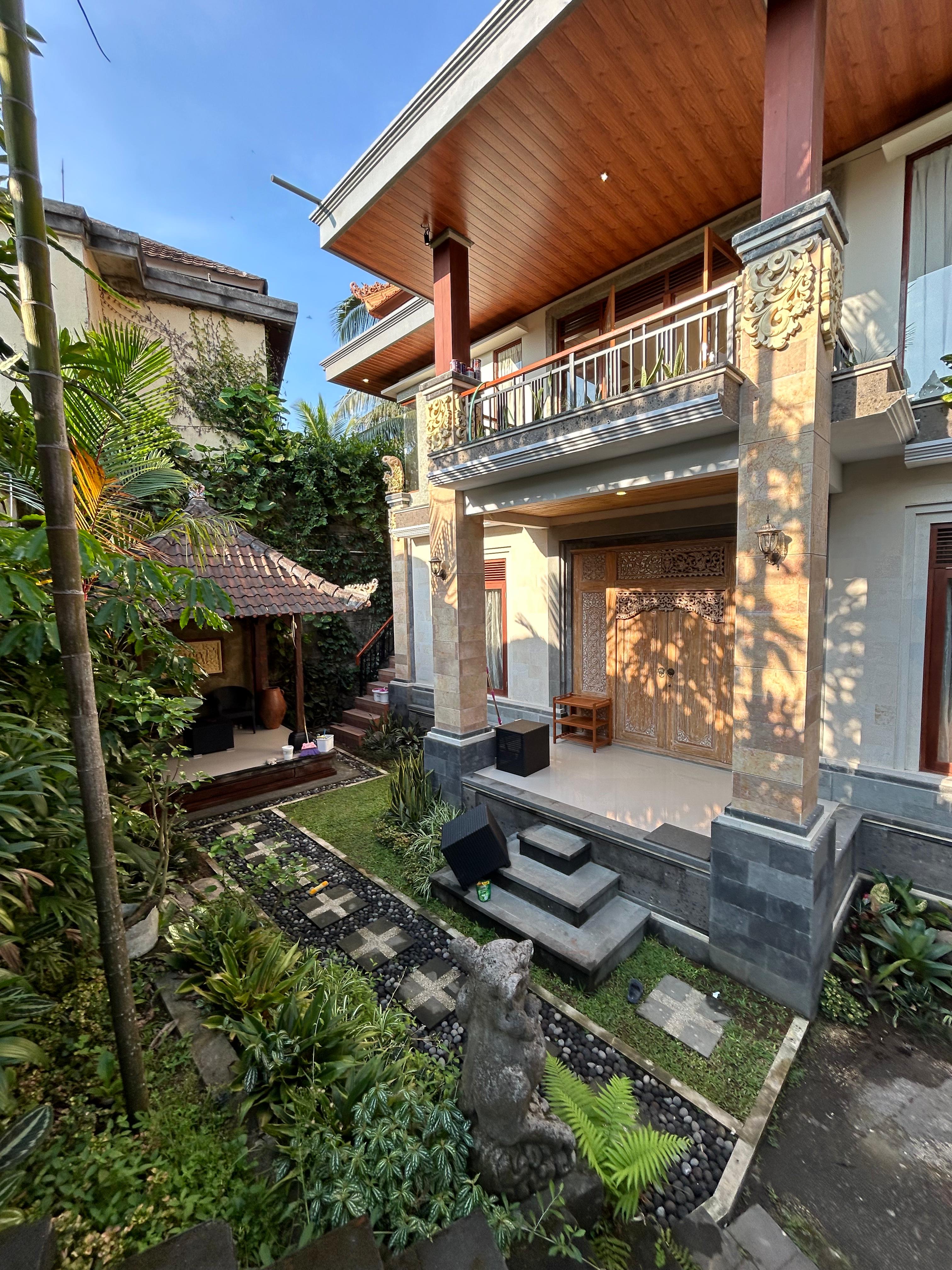 Villa #S008 · 1 bed · Kedewatan in Ubud