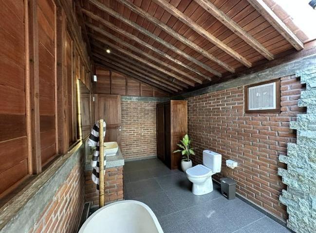 Villa #S006 · 2 bed · Singakerta in Ubud — image 7