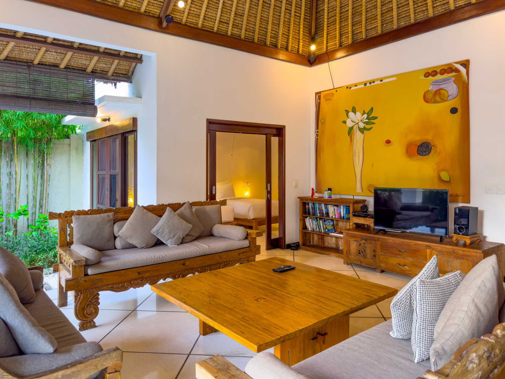 Villa Cinta in and — image 7