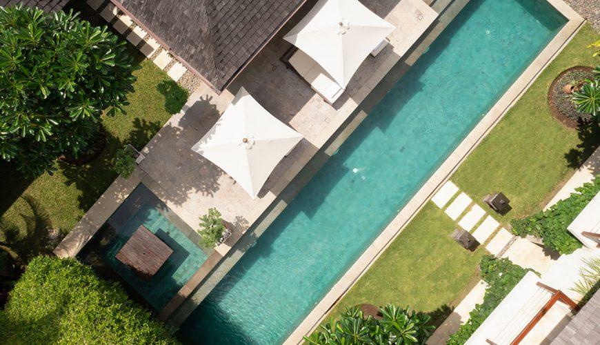 Villa Tenang in Batu Belig in Seminyak — image 1