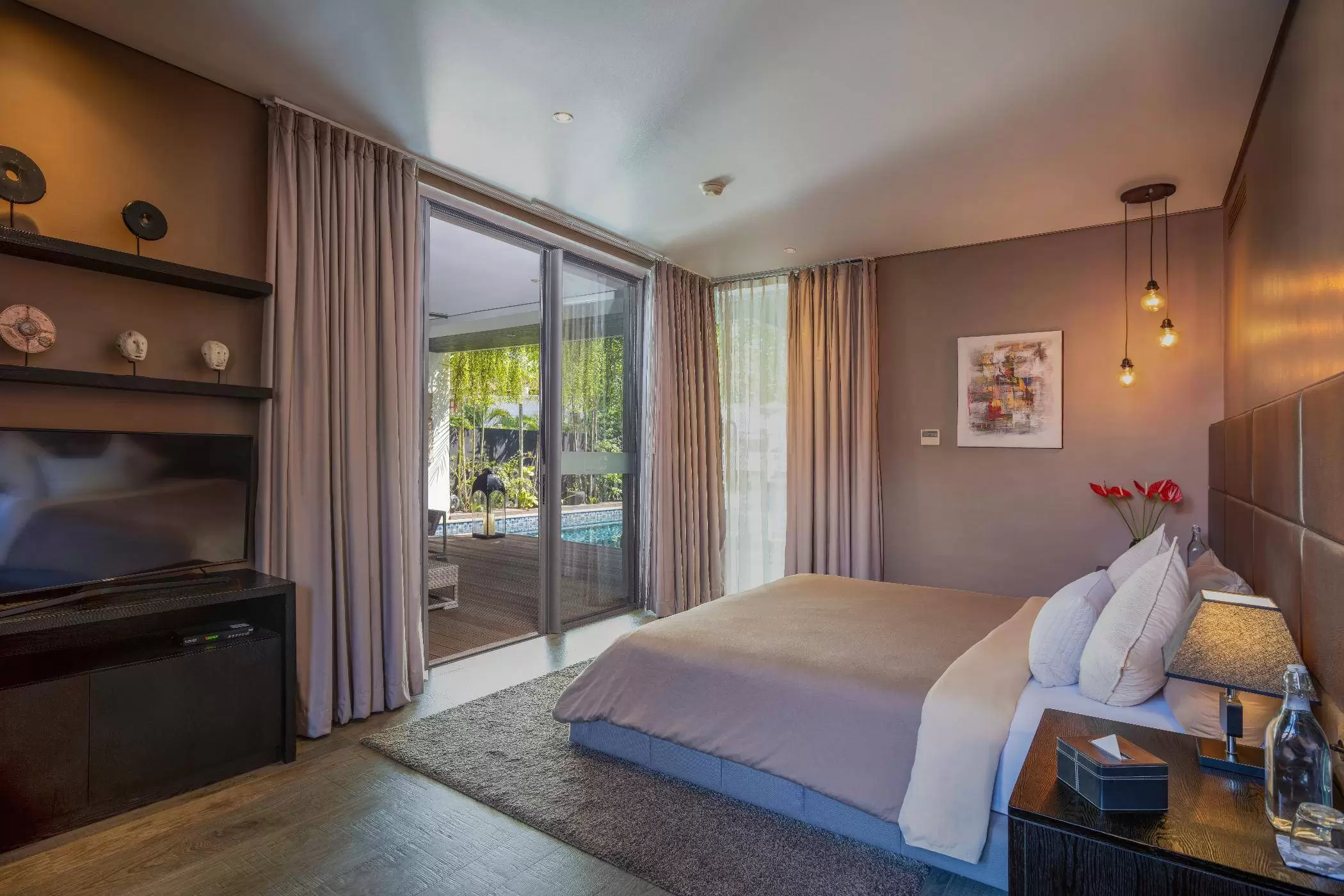 Book Villa Balimu Seminyak: Modern 3 Bedroom Villa Accommodation in Bali — image 18