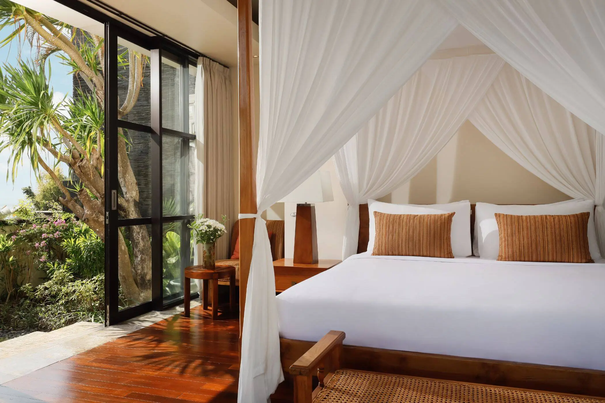 Villa Jamalu | Sea View 4-Bedroom | Jimbaran, Bali | Luxe Nomad — image 19