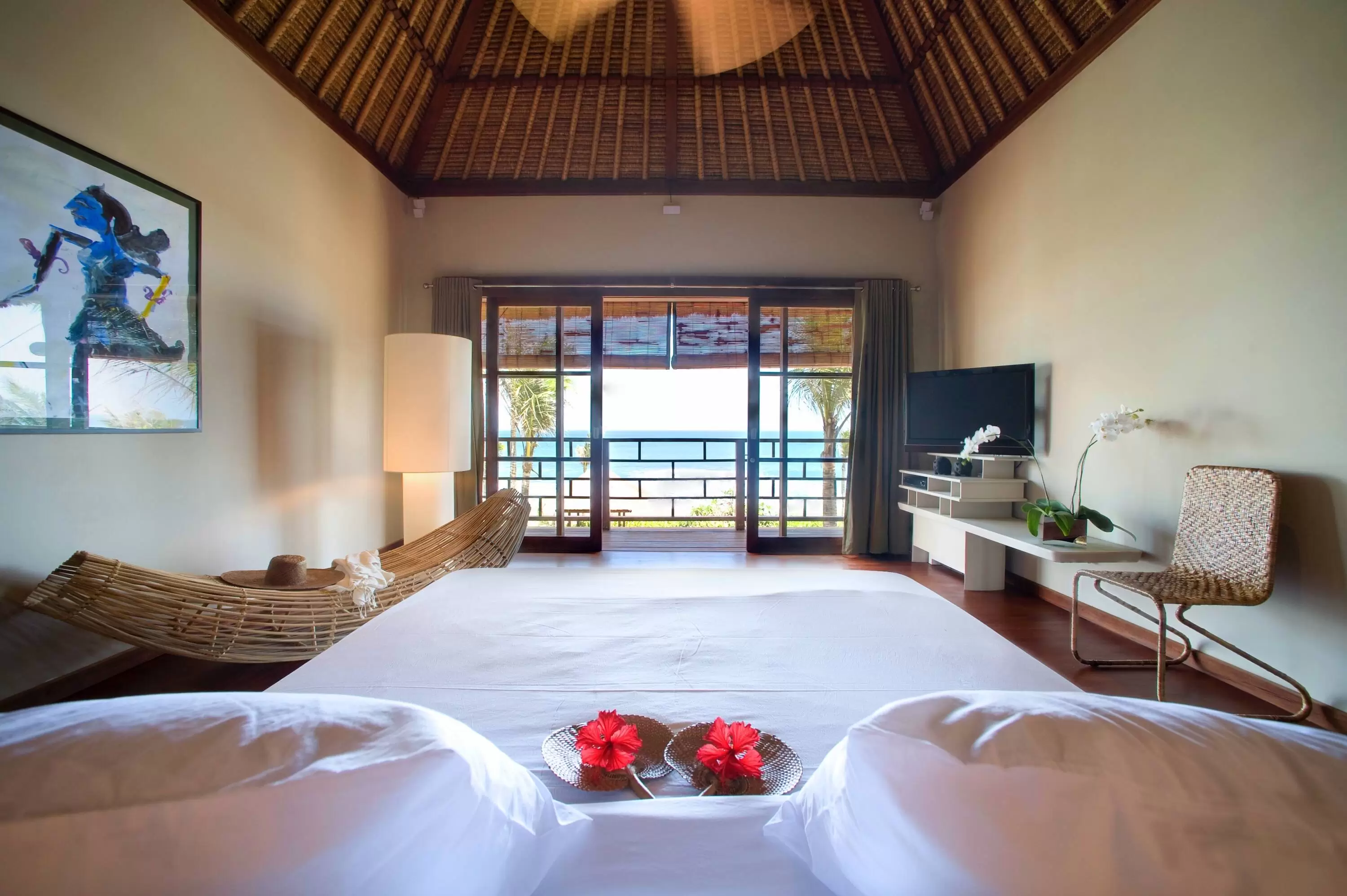 Book Villa Melissa Bali: Beachfront Villa with Tennis Court in Canggu — image 16