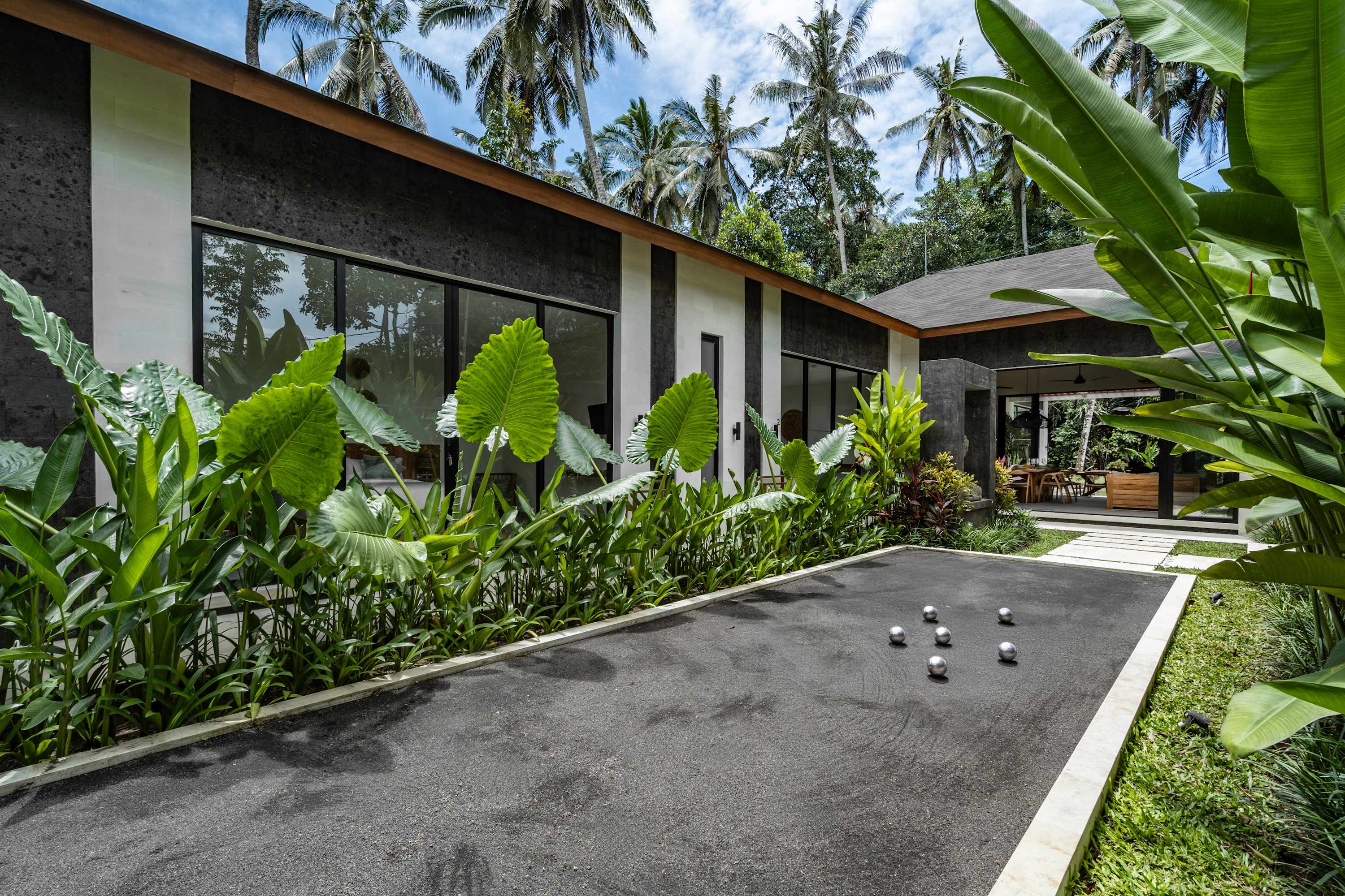 Jungle Villa Anjasmaro · 3BR · Ubud — 3BR Villa Rental in Ubud — image 1