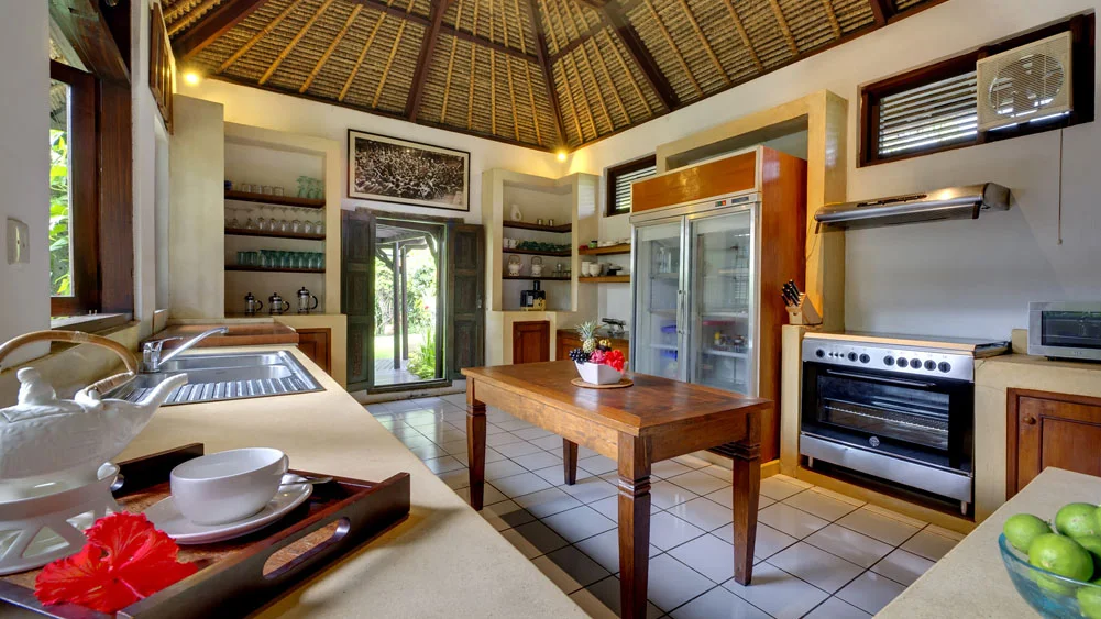 Sungai Tinggi Beach Villa — 6BR Villa Rental in Canggu — image 12