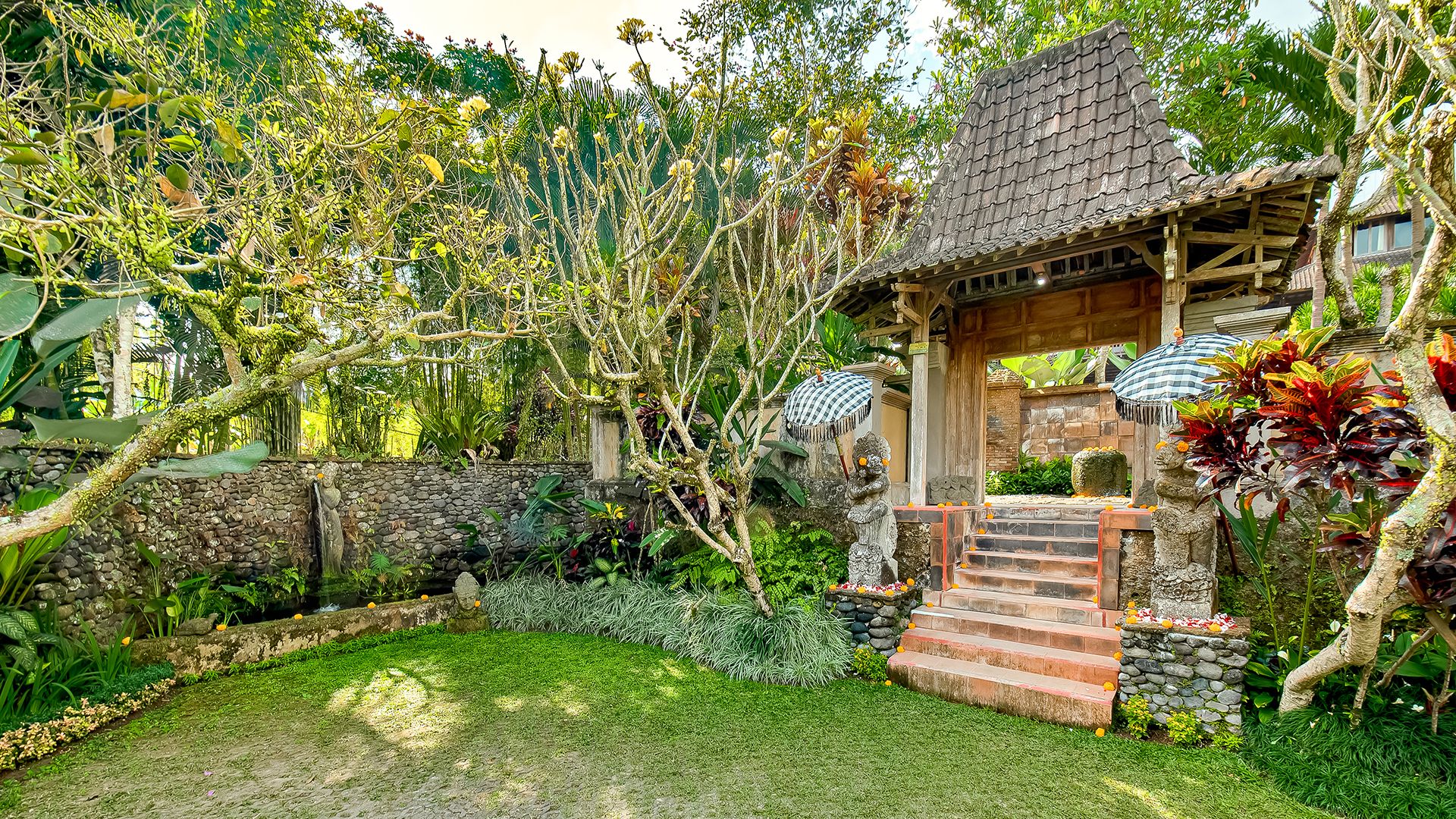 Villa Atas Awan — 7BR Villa Rental in Ubud