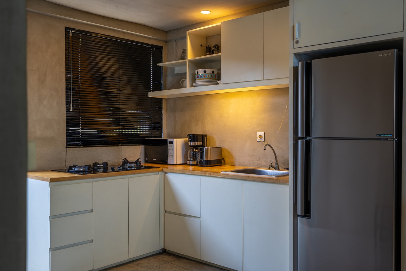 1BR Berawa Industrial Loft | BBQ Courtyard & Pool in Canggu, Bali — image 9