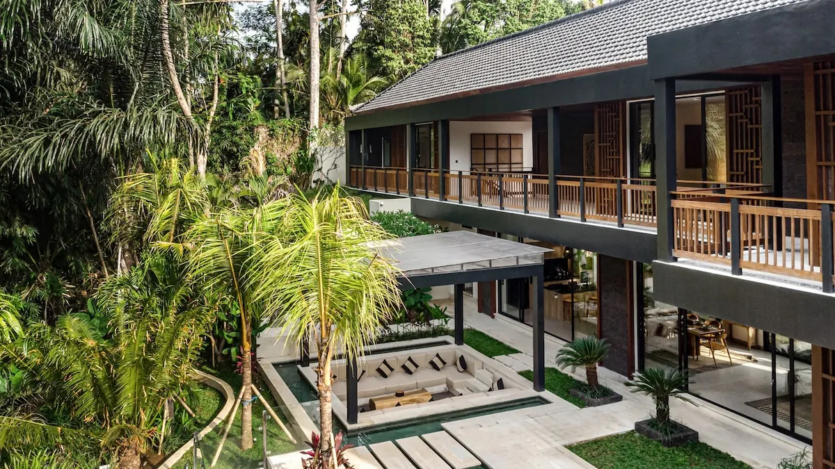 4 BR Tropical-Modern Jungle Retreat Ubud — 4BR Villa Rental in Ubud — image 18