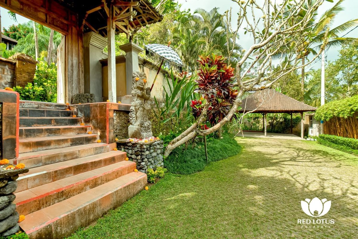 Villa Atas Awan — 7BR Villa Rental in Ubud — image 5