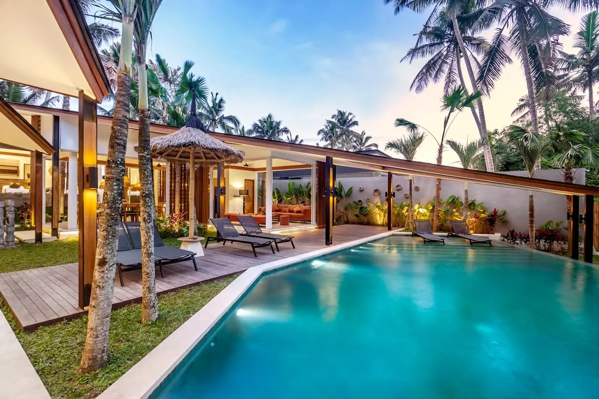 5 BR Tropical-Modern Jungle Villa Ubud — 5BR Villa Rental in Ubud — image 4
