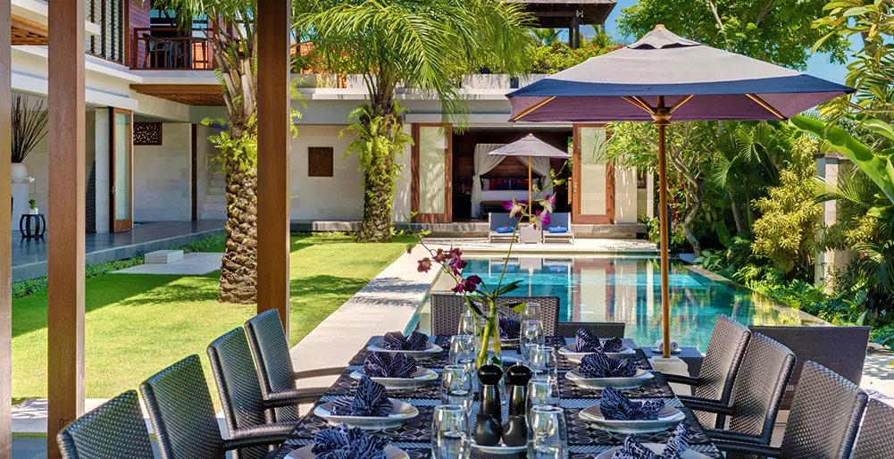 9 BR Contemporary Tropical Garden Estate Canggu — 9BR Estate Rental in Canggu — image 2