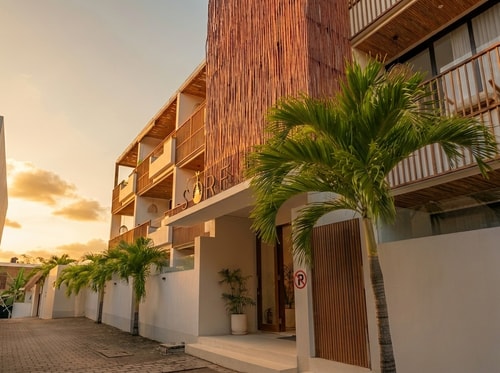 1BR High Class Lofts w/ Private Pool | Pererenan in Canggu, Bali — image 10