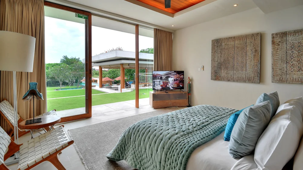 The Iman Villa — 5BR Villa Rental in Canggu — image 7