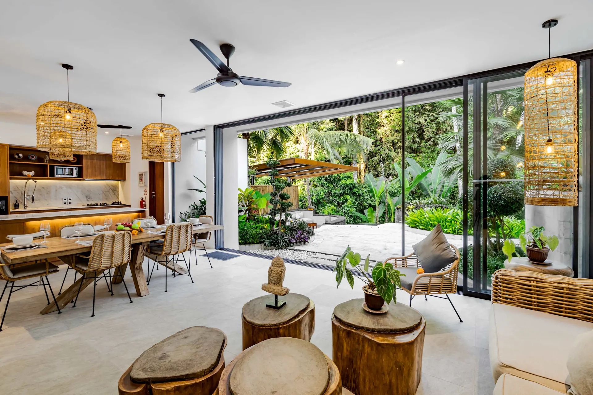 3 BR Jungle Infinity-Pool Villa Ubud — 3BR Villa Rental in Ubud — image 14