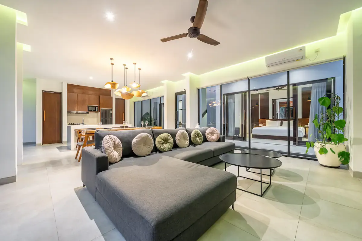 3 BR Walk-to-Beach Tropical-Modern Villa Canggu — 3BR Villa Rental in Canggu — image 1