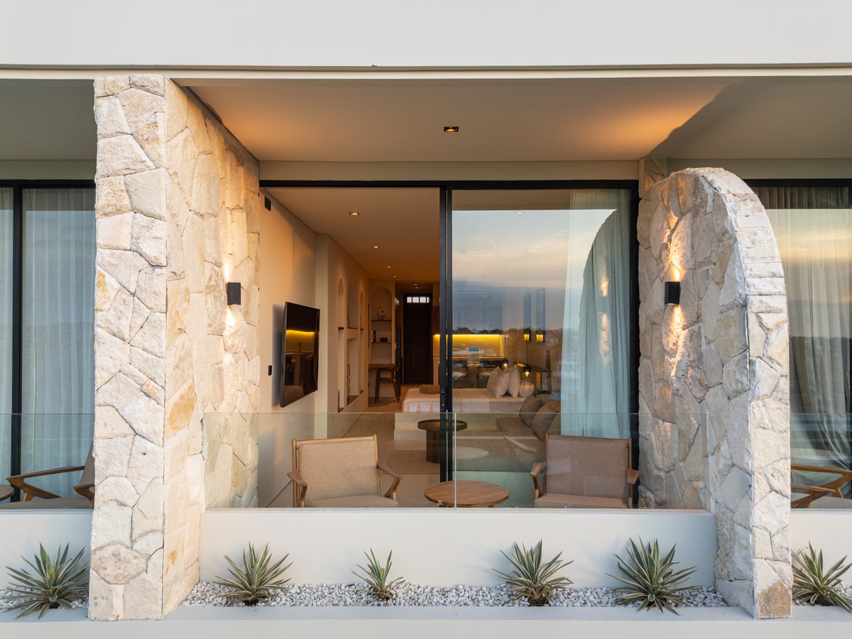 Luxury 1BR Canggu | Rice Field View Balcony & Pool - Canggu, Bali — image 19