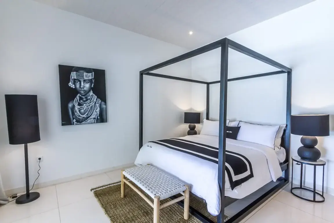 5 BR Ocean-View Infinity-Pool Villa Uluwatu — 5BR Villa Rental in Uluwatu — image 9