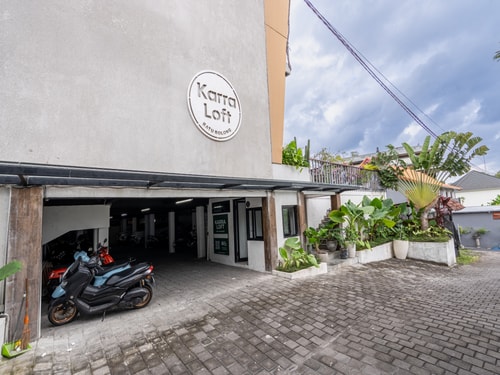Luxe 1BR Canggu | Infinity Pool, Best Location - Canggu, Bali — image 8