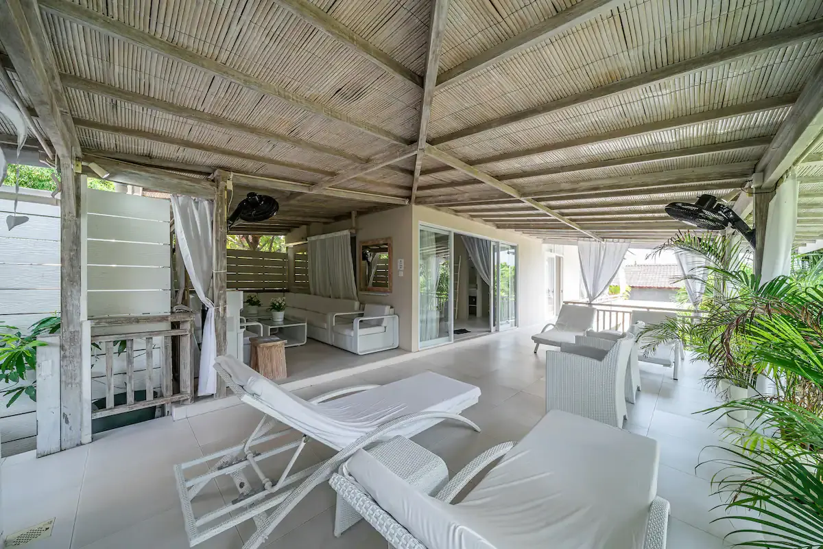 5 BR Walk-to-Beach Family Villa Canggu — 5BR Villa Rental in Canggu — image 6