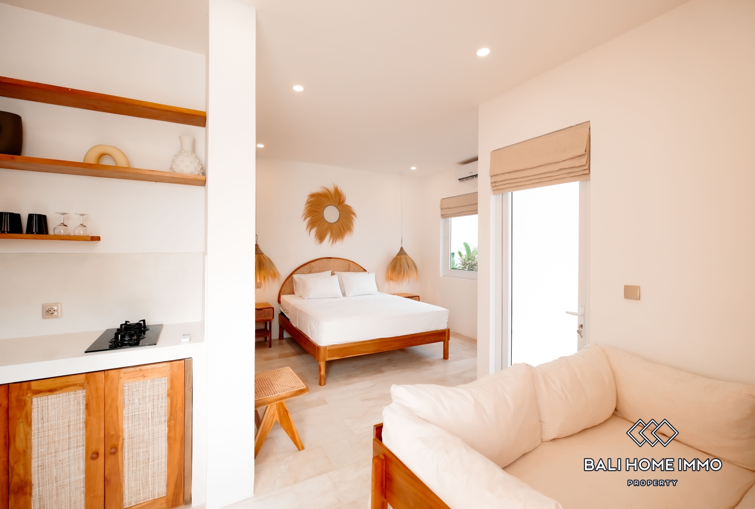1 Bedroom Apartment For Rent in Canggu Batu Bolong — image 8