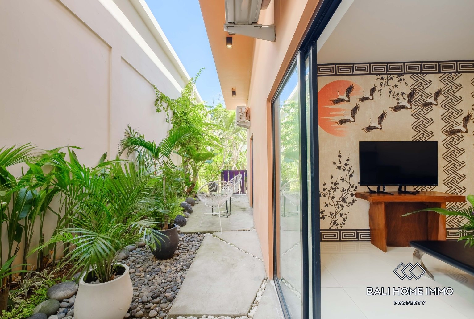 1 Bedroom Apartment For Rent in Seminyak Residential Side — image 1