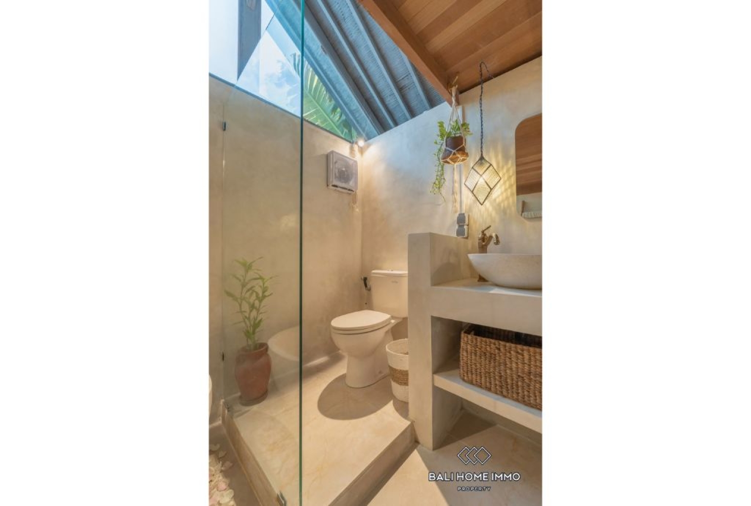 1 Bedroom Apartment for Rent in Seminyak — image 12
