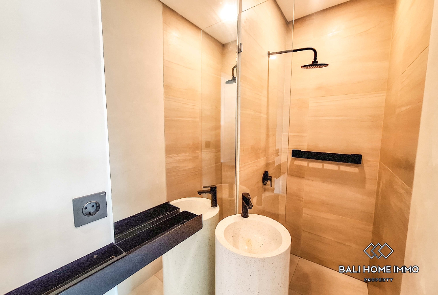 1 Bedroom Loft Villa for Rent in Canggu Residential Side — image 7
