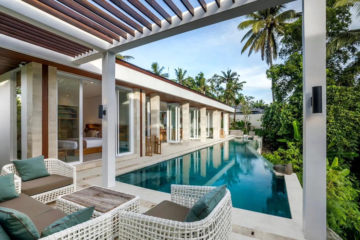 9 BR Jungle-View Infinity-Pool Estate Ubud — 9BR Estate Rental in Ubud — image 18
