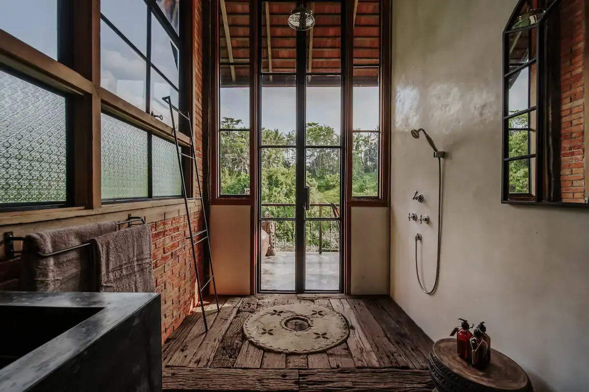 9 BR Tropical Garden Open-Air Estate Ubud — 9BR Estate Rental in Ubud — image 3