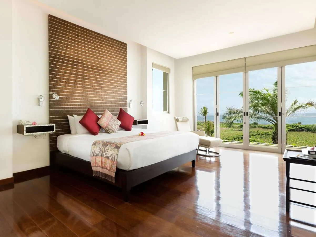 6 BR Ocean-View Garden Villa Sanur — 6BR Villa Rental in Sanur — image 9
