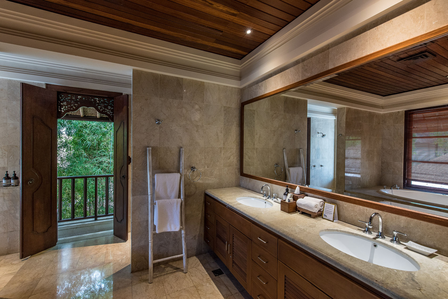 Villa Senada Jimbaran | Luxury 4-Bedroom Villa with Private Pool — image 7