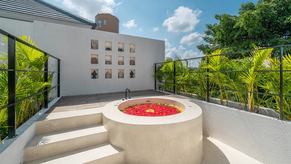 Villa Unna — 6BR Villa Rental in Seminyak — image 11