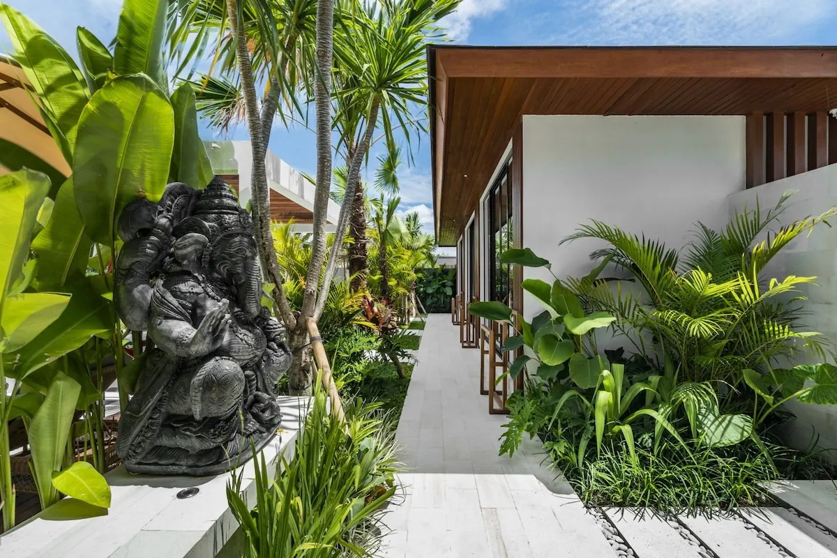 3 BR Rice-Field Designer Villa Ubud — 3BR Villa Rental in Ubud — image 16